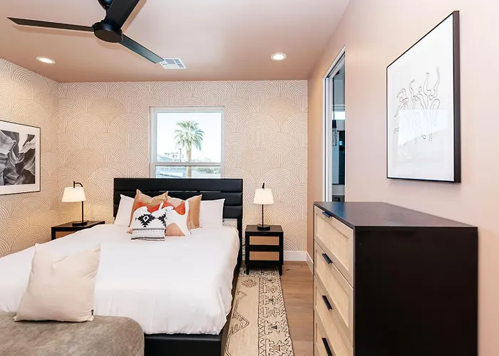 The Classy Cactus Girls' Getaway In Old Town *