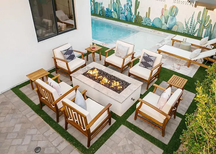 The Classy Cactus Girls' Getaway In Old Town *